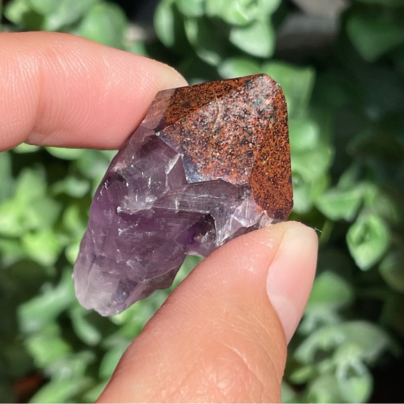 Thunder Bay Amethyst Tip | Amethyst with Hematite - Picture 4 of 15